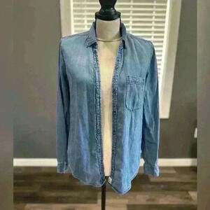 Women’s Abercrombie & Fitch Boyfriend Chambray Denim Button Shirt Small Vintage